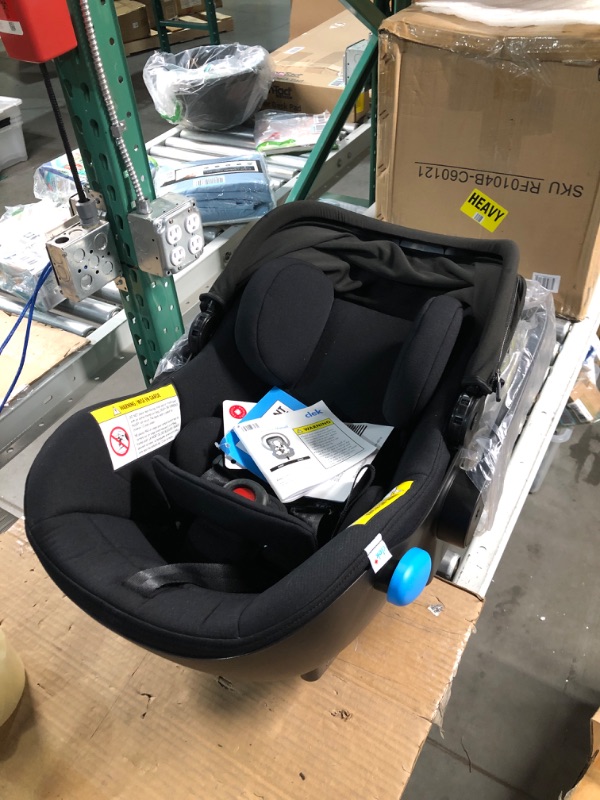 Photo 2 of Clek Liing Infant Car Seat, Railroad (Flame Retardant Free)