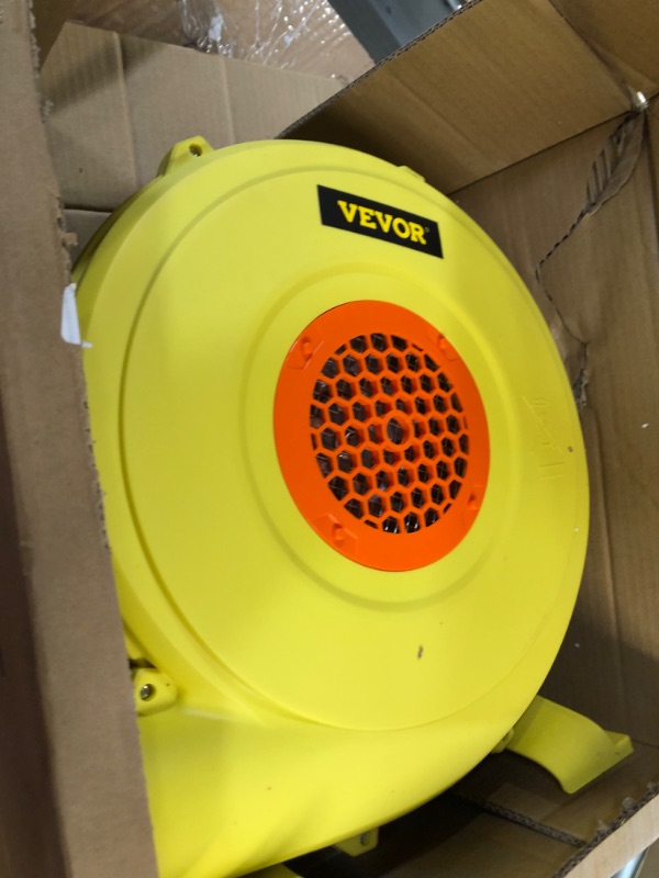 Photo 3 of VEVOR Air Blower, 950W 1.25HP Inflatable Blower, Portable and Powerful Bounce House 