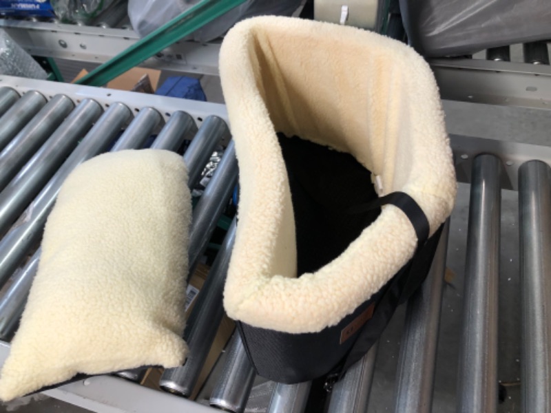 Photo 1 of [USED] NOVOLAB Puppy Car Seat 