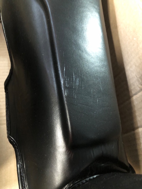Photo 5 of [USED] Yokkao MATRIX BLACK SHIN GUARDS - Large