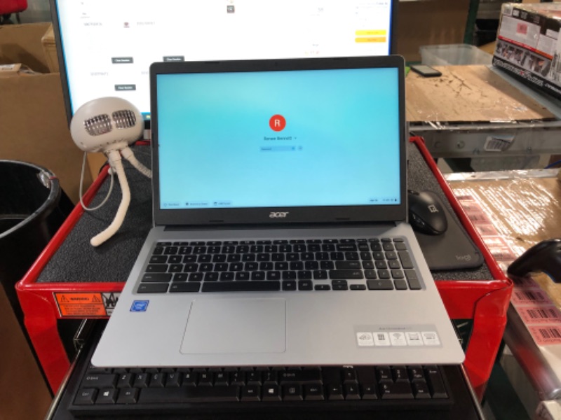 Photo 3 of LOCKED OUT**SEE NOTES**Acer Chromebook 15, Intel Celeron N3350, 15.6" Full HD Touch, 4GB LPDDR4, 32GB Storage, Google Chrome, Pure Silver, CB515-1HT-C2AE, 15-15.99 Inches N3350 4GB / 32GB 15.6 inch FHD (1920 x 1080) Touch