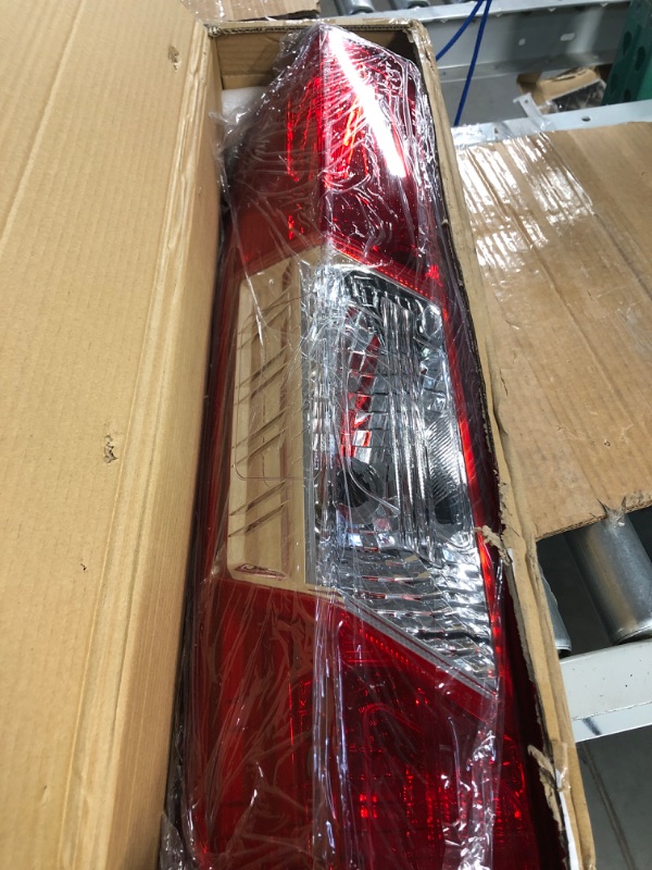 Photo 2 of Boine Left Driver Side Tail Light Compatible With 2015 2016 2017 2018 2019 2020 Ford Transit 150 250 350 350HD Rear Light Housing Replace CK4Z-13404-G(Left Driver Side)