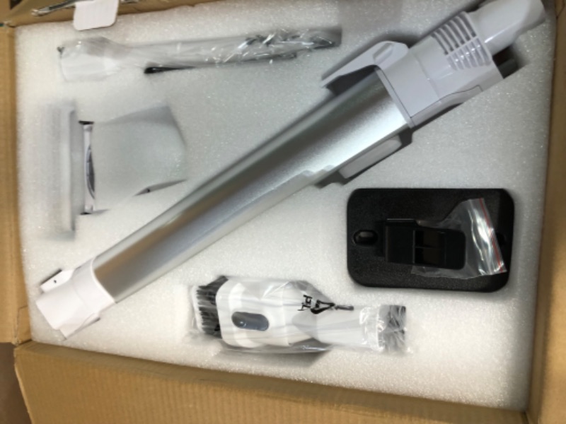 Photo 6 of [USED] TMA Cordless Vacuum Cleaner