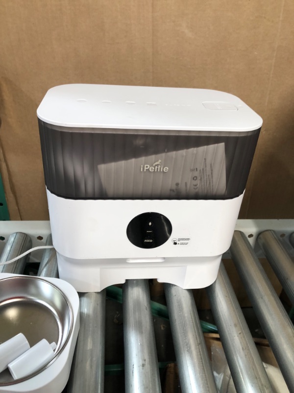 Photo 6 of [USED] iPettie Automatic Cat Feeder for Two Cats, 2.4G 