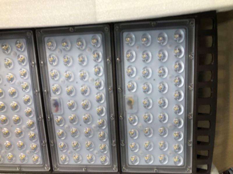 Photo 5 of LEDMO 300W LED Parking Lot Lights ***NOT TESTED*** **LOOKS BRAND NEW**
