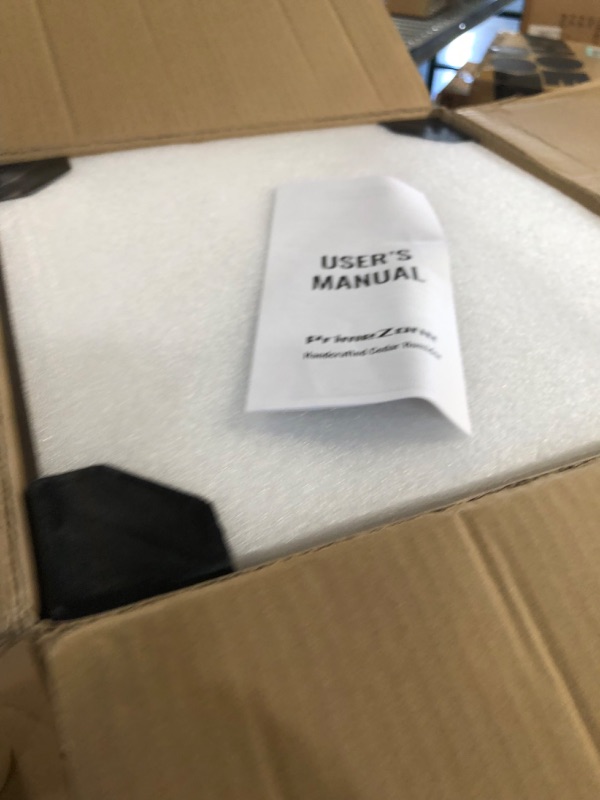 Photo 1 of PrimeZone Handcrafted Cigar Humidor Box - Cedar Wood Cigar Box **LOOKS BRAND NEW**