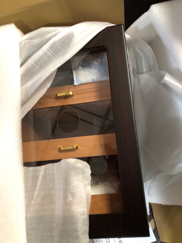 Photo 1 of PrimeZone Handcrafted Cigar Humidor Box - Cedar Wood Cigar Box **LOOKS BRAND NEW**