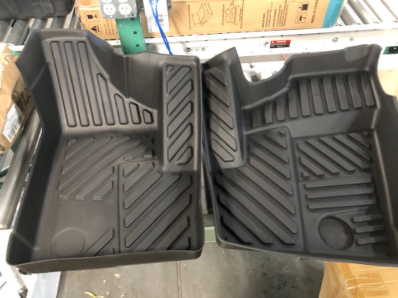 Photo 2 of Car Mats 2 Set 