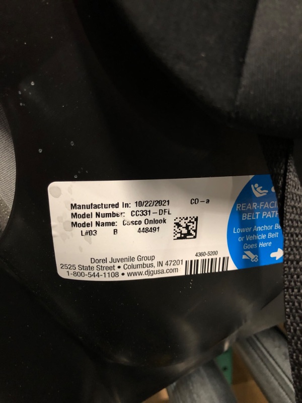 Photo 1 of **USED** Cosco Onlook 2-in-1 Convertible Car Seat,  Black Arrows