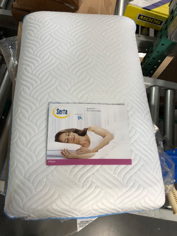 Photo 3 of **USED BUT APPEARS NEW** S Memory Foam Pillow, Standard Size, Medium Support