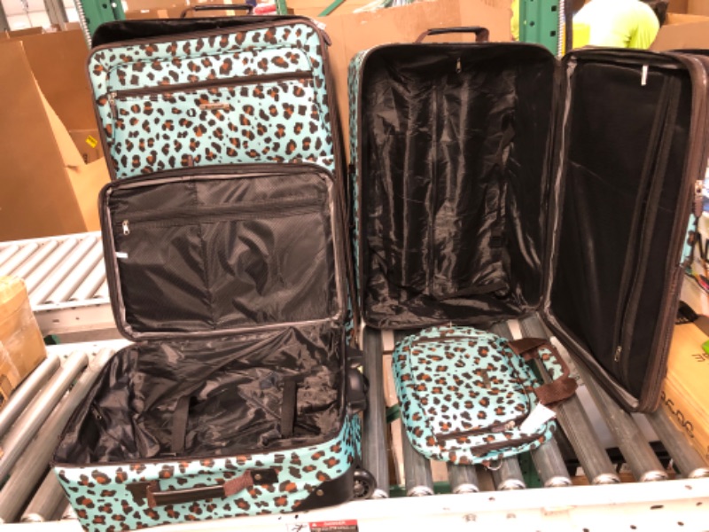 Photo 2 of **SEE NOTES**  Rockland Jungle Softside Upright Luggage Set, Blue Leopard, 4-Piece (14/29/24/28) 4-Piece Set (14/29/24/28) Blue Leopard