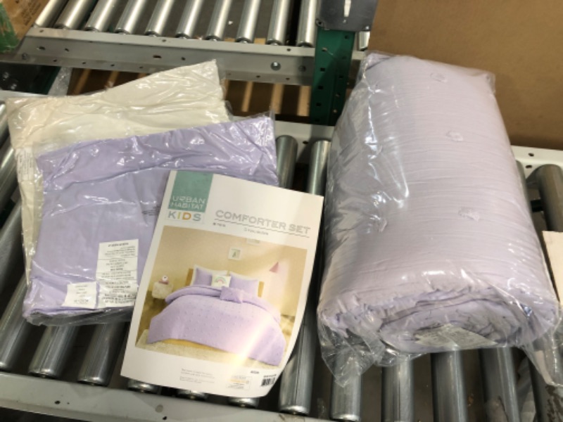 Photo 3 of **BRAND NEW**  URBAN HABITAT KIDS - Ensley 5-Piece Lavender Full/Queen Cotton Jacquard Pom Pom Comforter Set