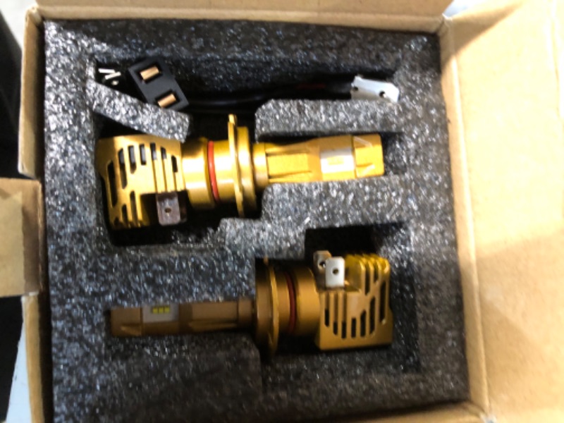 Photo 1 of *SEE NOTES* Cougar Motor Wireless 9007 LED Headlight Bulb, HB5 18000LM 6500K