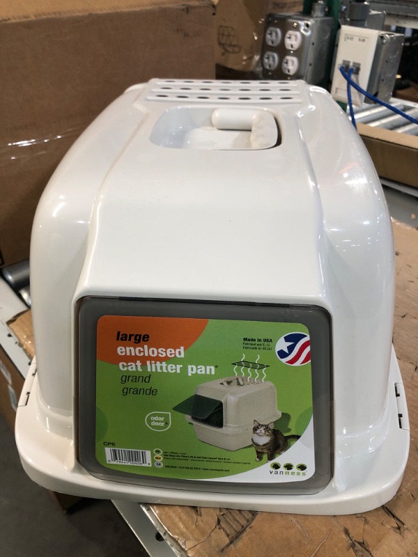 Photo 2 of *USED* Van Ness Pets Odor Control Large Enclosed Cat Litter Box, Hooded, Pearl, CP6