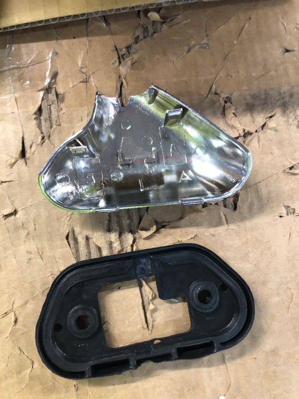 Photo 3 of *SEEMS NEW* Toyota Pickup 1989-1995 Door Mirror Driver and Passenger Side | Pair | Manual | Non-Heated | Replacement For 8794089141, 8791089143 | TO1320122, TO1321122