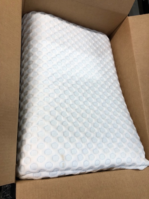 Photo 4 of *Used* Opoiar Cooling Pillow, Ventilated Gel Memory Foam 23.62 "L x 15.75 "W x 4.72"/4 "H