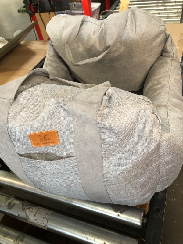 Photo 3 of *Missing 1 cushion* PET AWESOME Dog Car Seat, Light Grey 20 x 20 x 17 inches