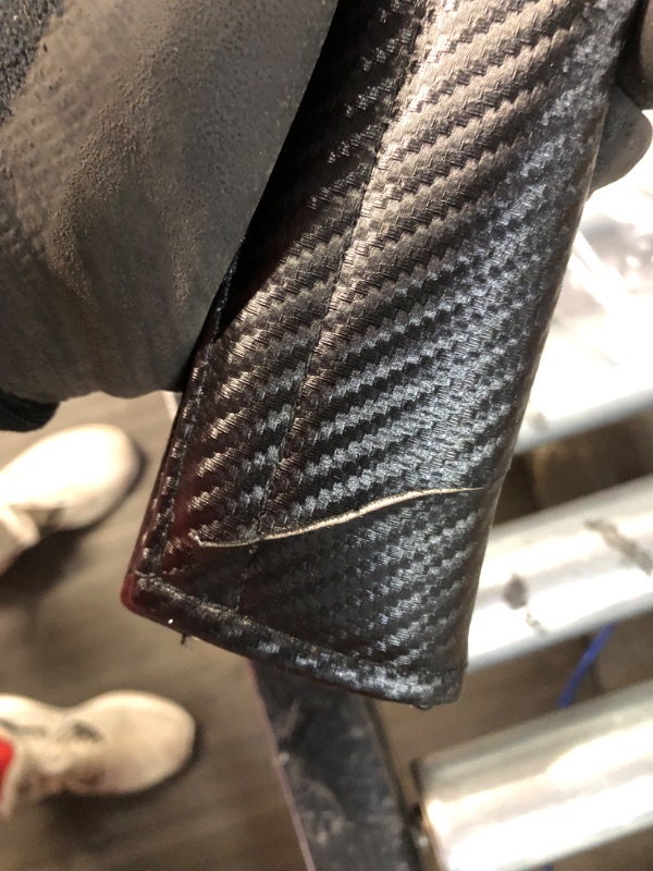 Photo 3 of [dmg] Vonluxsue 2 Pack Seat Belt Pad Covers for Cadillac, Black Carbon Fiber Car Seatbelt Shoulder Strap Pads