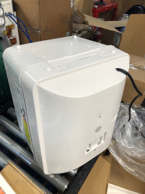 Photo 1 of (READ NOTES) Camplux ME60 Mini Tank Electric Water Heater 6-Gallon with Cord Plug,1.44kW at 120 Volts 