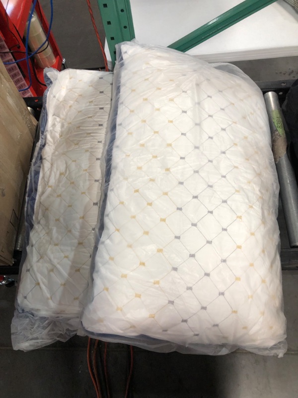 Photo 2 of ***SEE NOTES*** AiAngu Pillows,King Size, Set of 2, White