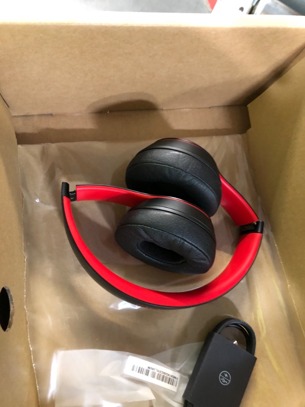 Photo 1 of Beats Solo3 Wireless On-Ear Headphones - **NOT TESTED** *LOOK NEW*