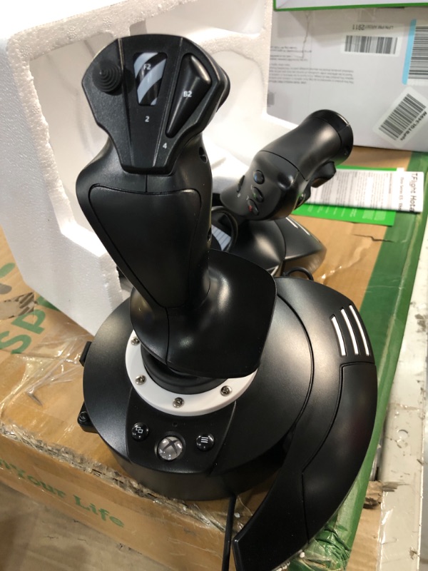 Photo 5 of Thrustmaster T. Flight Hotas One Joystick 4460168