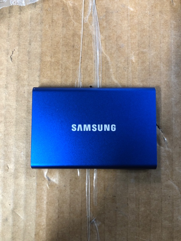 Photo 2 of SAMSUNG T7 1TB, Portable SSD, up to 1050MB/s, USB 3.2 Gen2, Blue1 TB