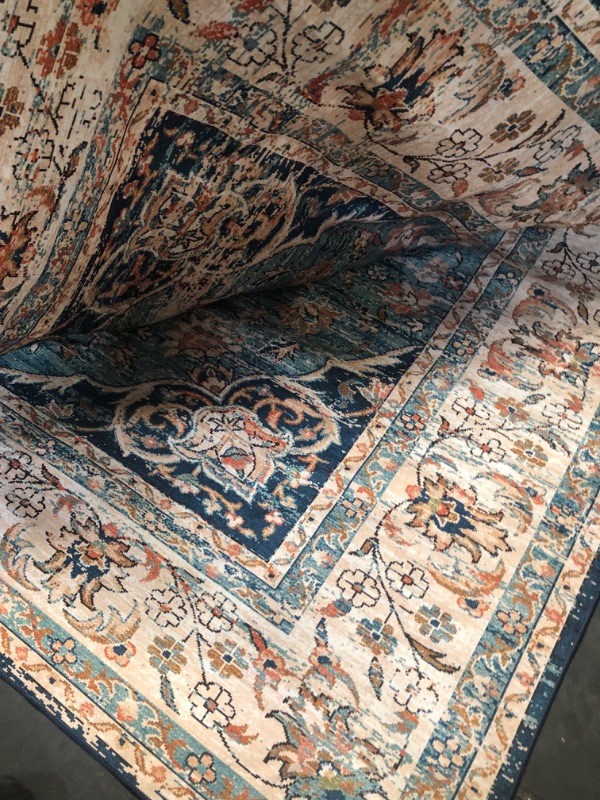 Photo 1 of 10' x 8' Area Rug