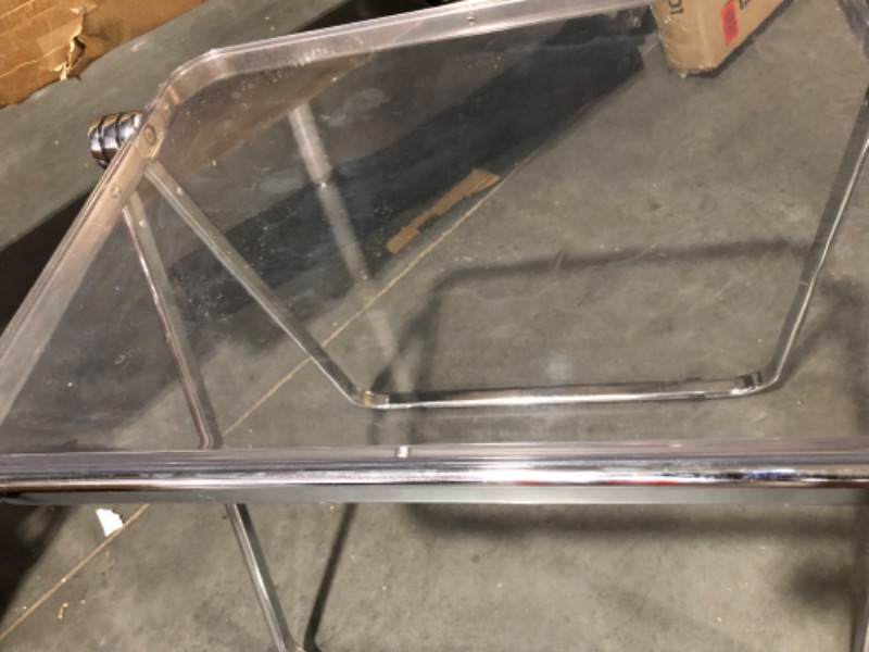 Photo 3 of **DIRTY**
Aeumruch Transparent Folding Table 