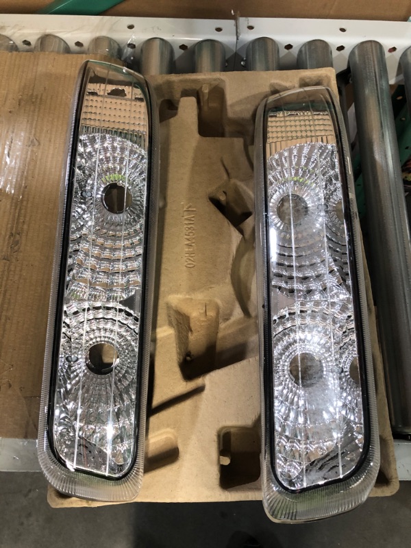 Photo 5 of PIT66 Headlights, Compatible with 99-02 Chevy Silverado 1500 2500/01-02 Silverado 1500HD 2500HD 3500/00-06 Tahoe Suburban 1500 2500 Clear Lens Chrome Housing 