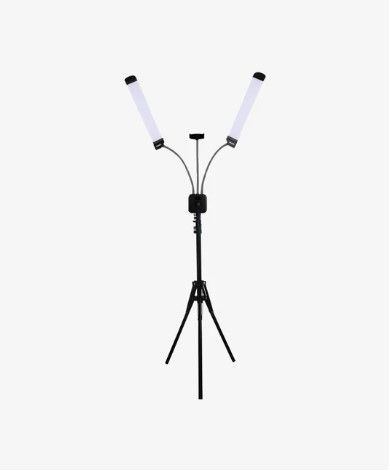 Photo 1 of Neatfi Supreme LED Light Kit with Adjustable Tripod Stand