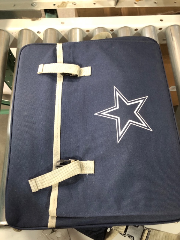 Photo 2 of Dallas Cowboys foldable chair (Cushion)