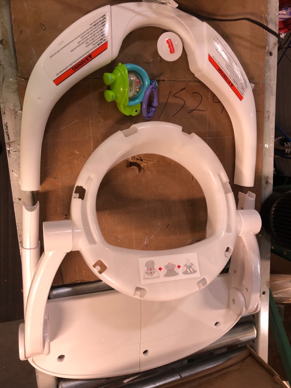 Photo 1 of Fisher-Price Portable Baby Chair 