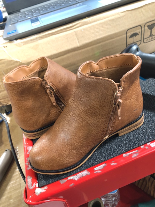 Photo 1 of LseLom Girls Boots Ankle Boots for Girls with Zipper Short Suede Booties Fashion Boots for Toddler/Little Kids SIZE 9 