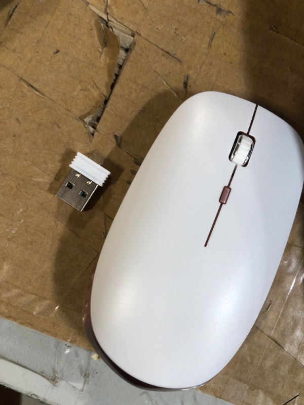 Photo 4 of Wireless Keyboard and Mouse Combo