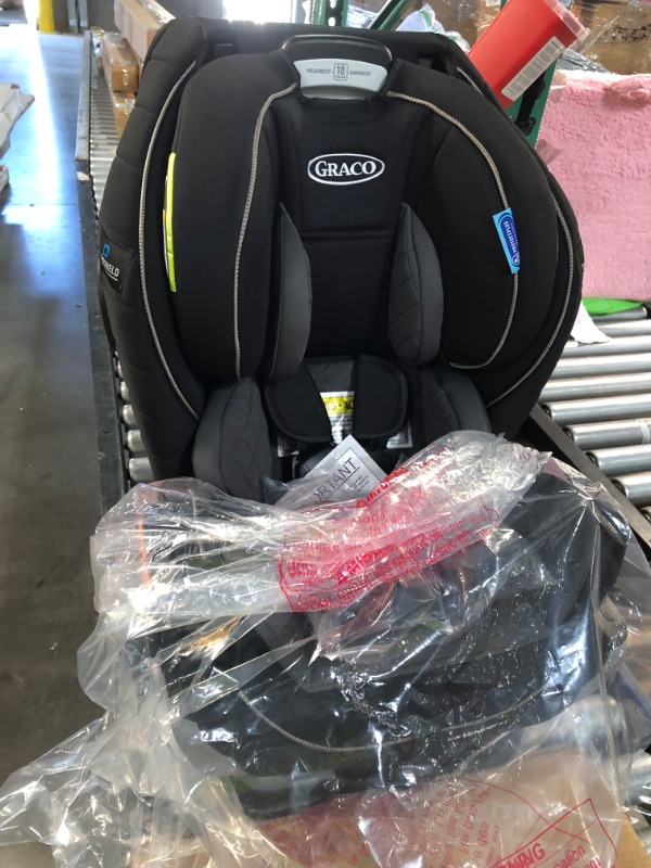 Photo 4 of Graco Extend2Fit 3 in 1 Car Seat | Ride Rear Facing Longer with Extend2Fit, featuring TrueShield Side Impact Technology, Ion , 20.75x19x24.5 Inch (Pack of 1) 3-in-1 Ion