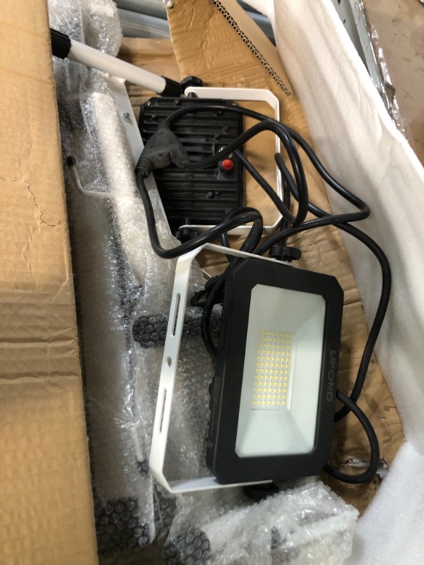 Photo 2 of **DAMAGED** WHITE 20000 Lumen Work Lights with Stand