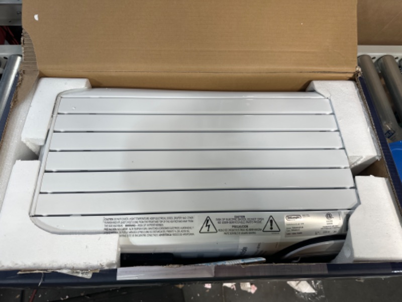 Photo 2 of ***SEE NOTES*** DeLonghi Full Room Radiant Heater Heater-Mechanical-TRD40615T, 10"w x 15"d x 26"h, White