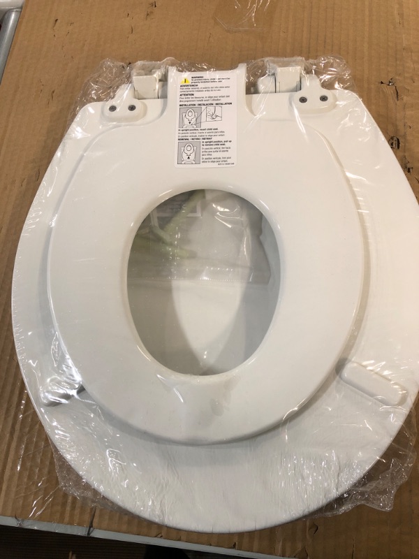 Photo 3 of (new) MAYFAIR 888SLOW 000 NextStep2 Toilet Seat with Built-In Potty Training Seat,ROUND, White 