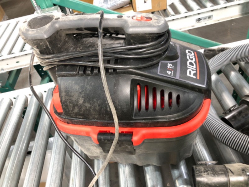 Photo 3 of RIDGID 50313 Model 4000RV 4-Gallon Portable Wet and Dry Compact Vacuum Cleaner with 5.0 Peak-HP Motor