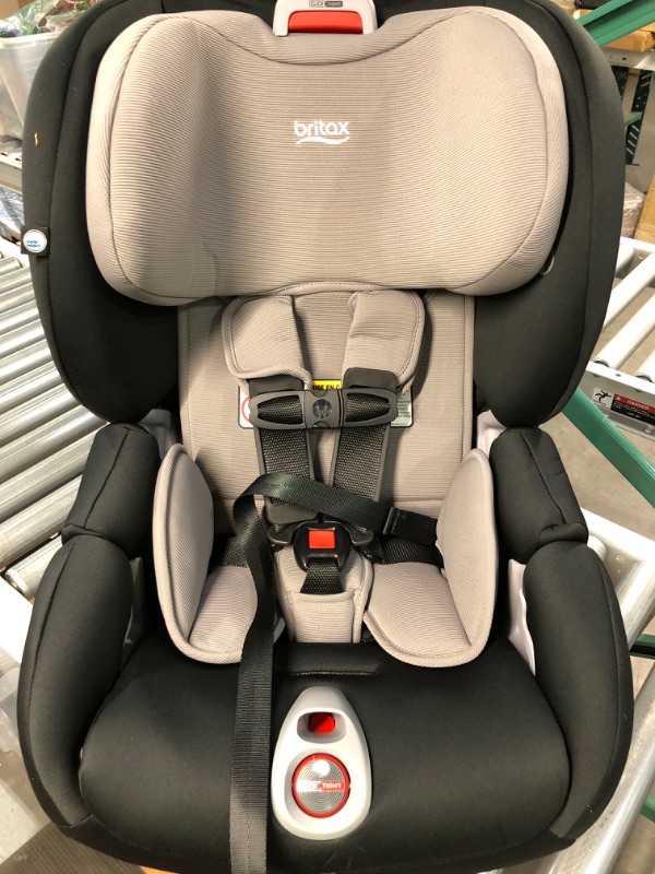 Photo 4 of Britax Boulevard ClickTight Convertible Car Seat