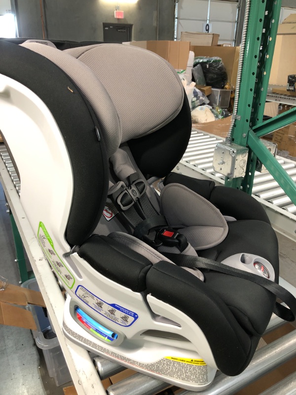 Photo 3 of Britax Boulevard ClickTight Convertible Car Seat