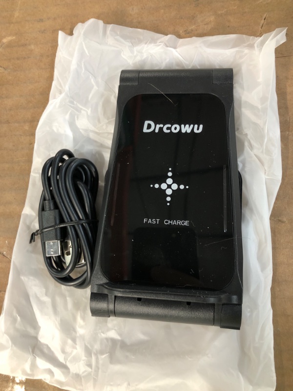 Photo 2 of Drcowu 3 in 1 Foldable Charging Station for iPhone 13/12/8/Pro/SE/XR, Apple Watch 7/6/5/4/3/2, AirPods pro, Qi Wireless Charger for Samsung S21/S20/S9/Note/Galaxy