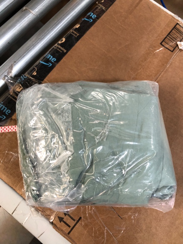 Photo 1 of **SEE NOTES** QUEEN Bedsure Sage Green Duvet Cover 90X90 