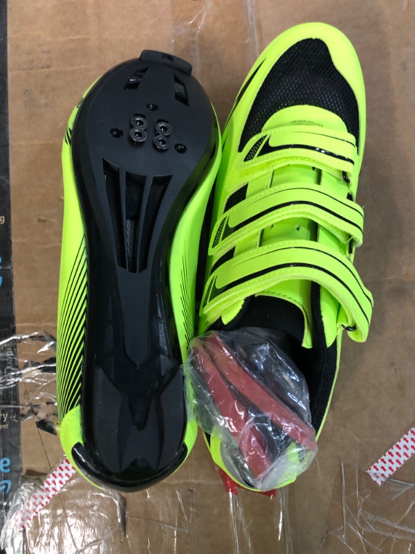 Photo 1 of Adults' Cycling Shoes Mountain Bike Shoes Road Bike Shoes MTB Shoes With Cleats Anti-Slip Cushioning Breathable Recreational Green Indoor Cycling Shoes Mountain Biking Shoes