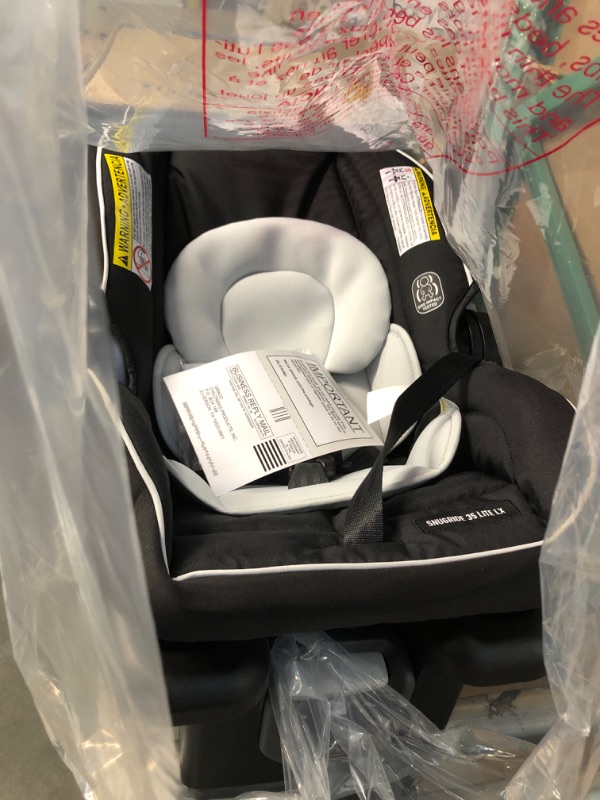 Photo 4 of Graco SnugRide 35 Lite LX Infant Car Seat, Studio SnugRide 1 Count (Pack of 1) Studio