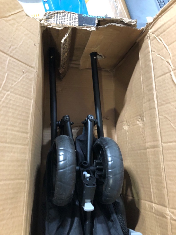 Photo 1 of Baby cart