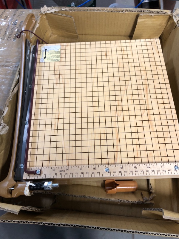 Photo 2 of Damaged*** Swingline Paper Trimmer, Guillotine Paper Cutter, 12" Cut Length, 15 Sheet Capacity, ClassicCut Ingento (1132)