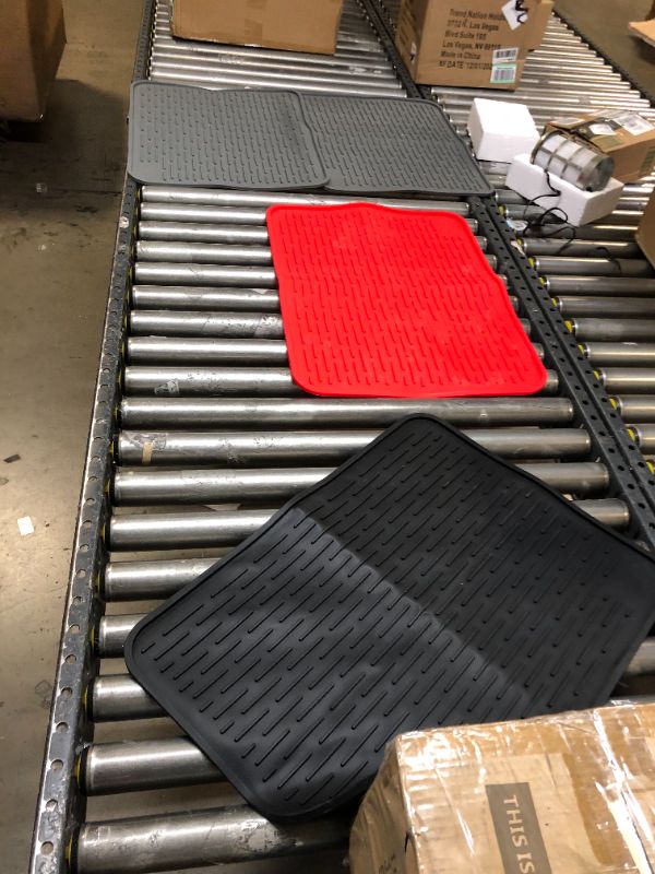 Photo 2 of 4PACK RUBBER MAT
