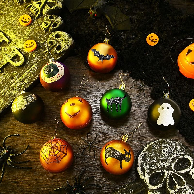 Photo 2 of 32 Pcs Halloween Ball Ornaments Halloween Tree Ornaments Hanging Pumpkin Decorations Halloween Tree Accessories Pumpkin Bat Spider Web Ball for Tree Halloween Party Haunted House Hanging Decorations
